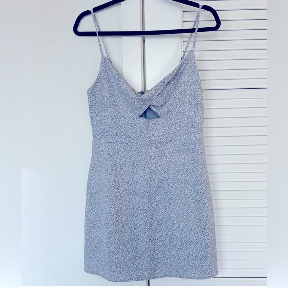 NWT Abercrombie & Fitch Floral Dress🩵